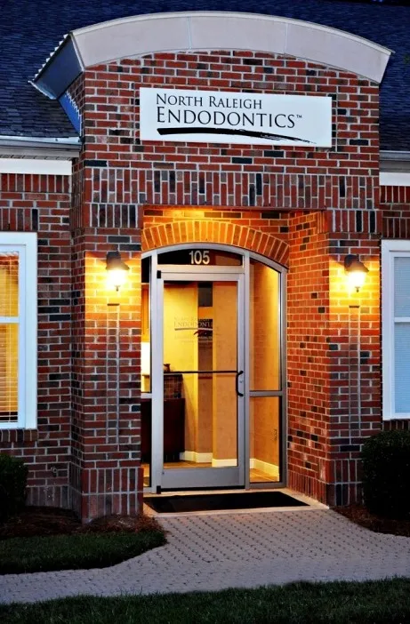 Photo showing front entrance to North Raleigh Endodontics